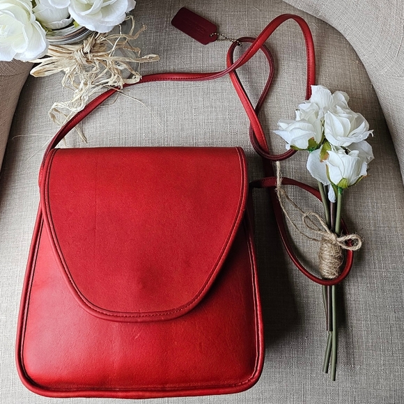 Vintage Coach Lindsay Crossbody Shoulder Bag 9888 (Red!) - Picture 9 of 15